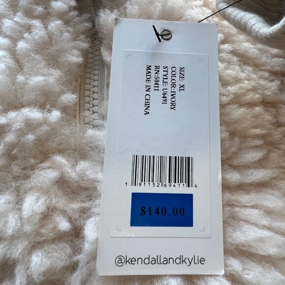 Kendall & Kylie Ivory Faux Fur Jacket w/ Ribbed Hem & Cuffs Womens Size XL - Picture 5 of 11